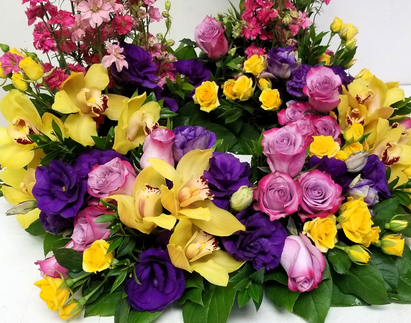 URN ARRANGEMENT - Blooming Radiance