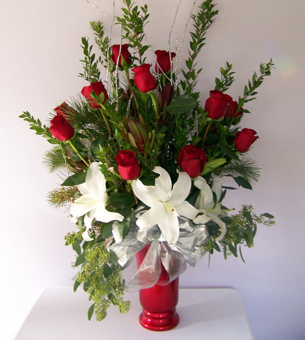 Roses & Casa Blanca Lilies